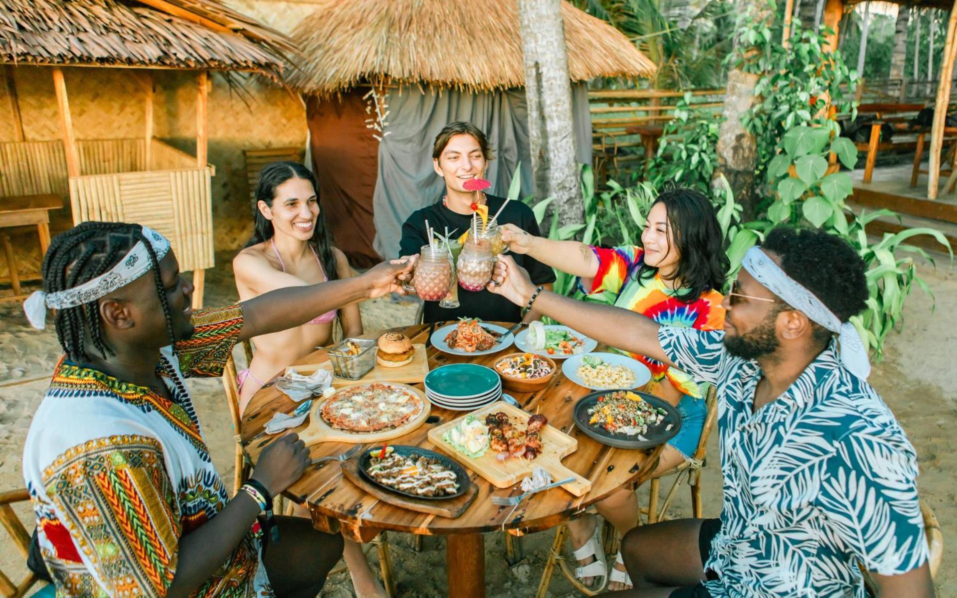 Mad Monkey Hostel Nacpan Beach (Adults Only) El Nido Eksteriør bilde